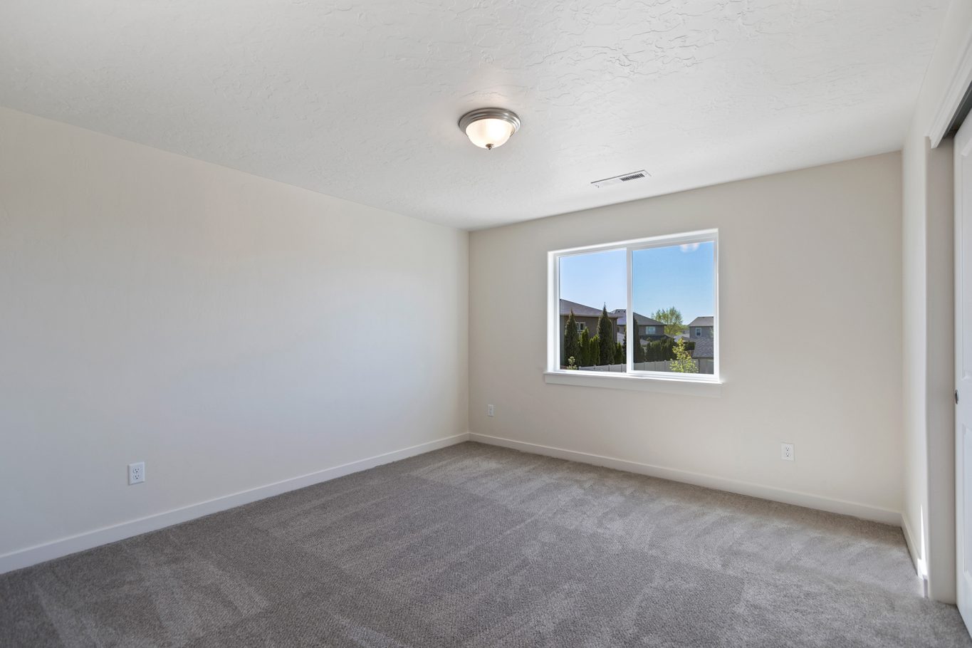 The Tumalo Home Plan Bedroom Photo